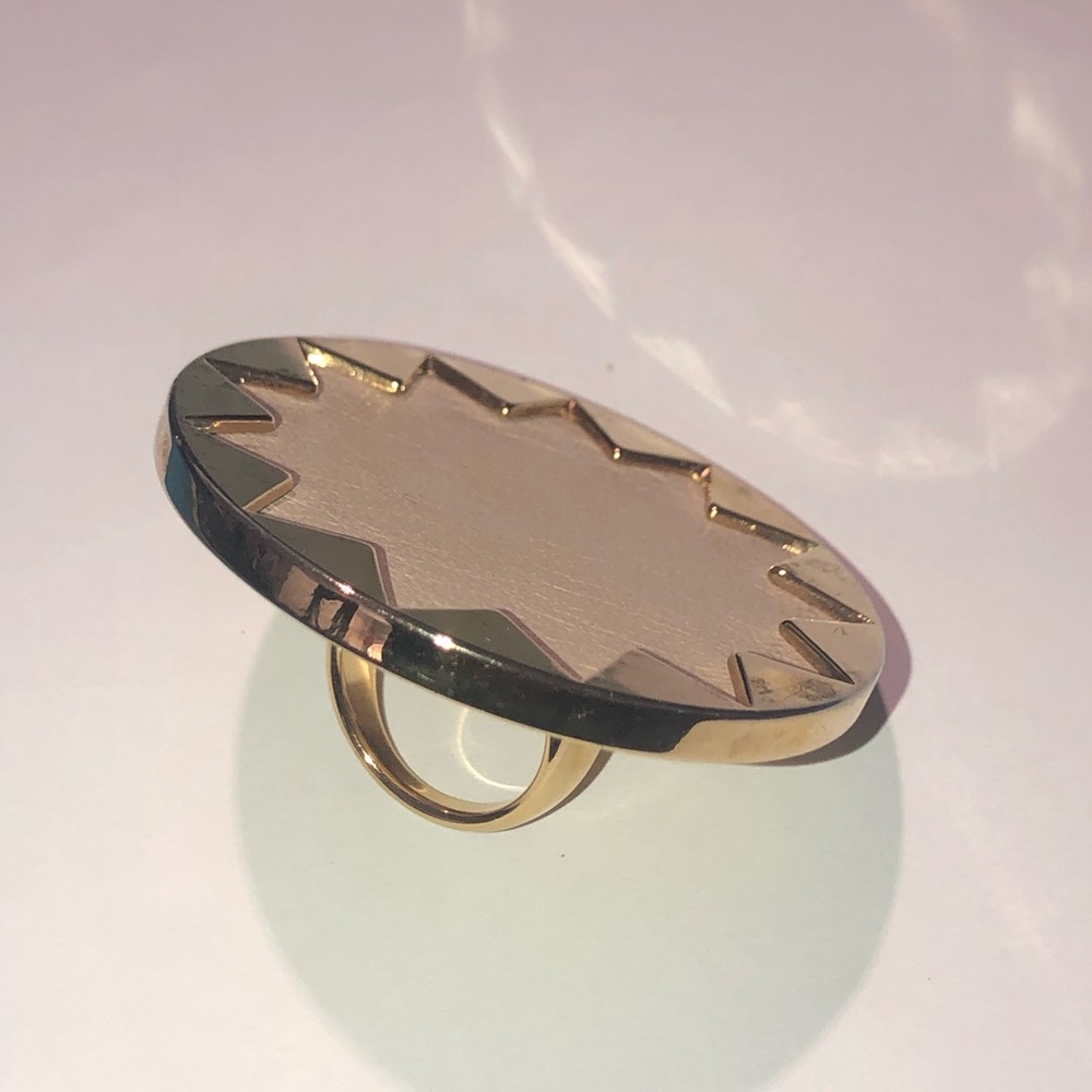 House of Harlow Sunburst Cocktail Ring